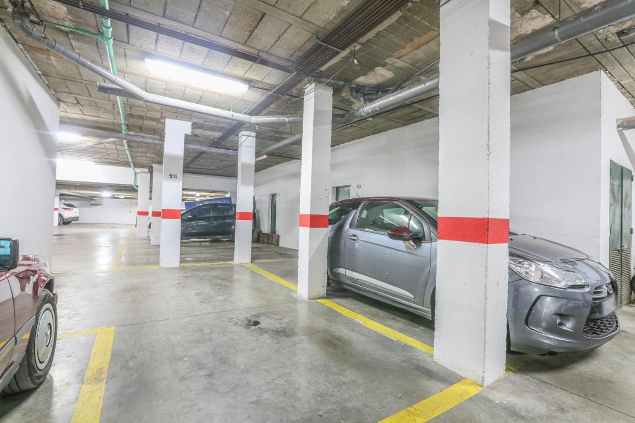 Juderia Center Premium Suites Free Parking Севилья Экстерьер фото