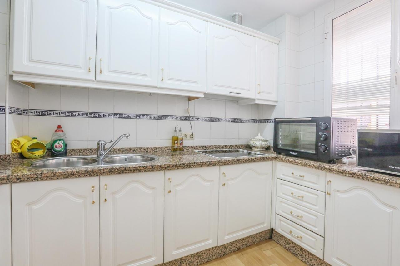 Juderia Center Premium Suites Free Parking Севилья Экстерьер фото